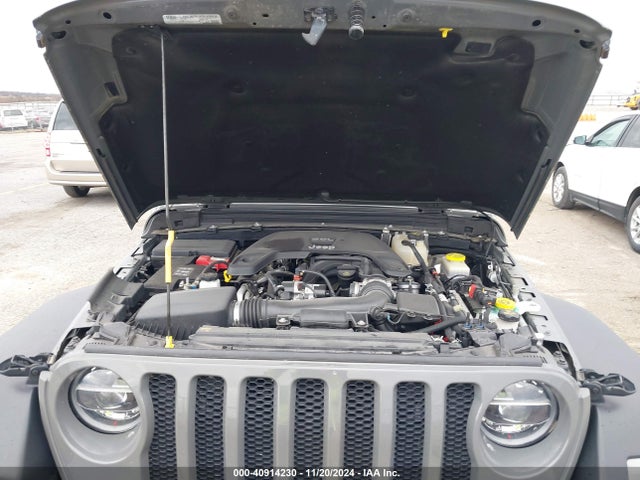 1C4HJXDG6MW750988 Jeep Wrangler Unlimited Sport S 4x4