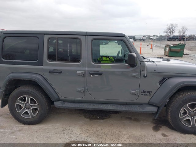 1C4HJXDG6MW750988 Jeep Wrangler Unlimited Sport S 4x4