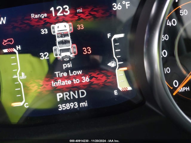1C4HJXDG6MW750988 Jeep Wrangler Unlimited Sport S 4x4