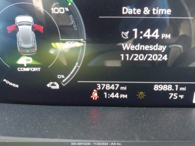 WA1VABGE0KB024140 Audi E-tron Premium Plus