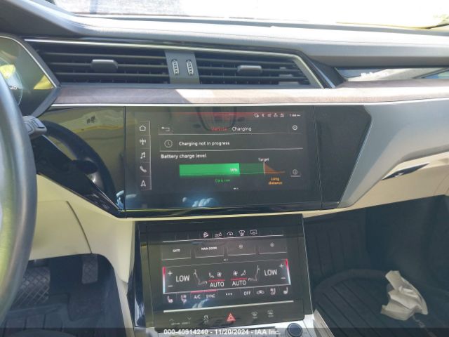 WA1VABGE0KB024140 Audi E-tron Premium Plus