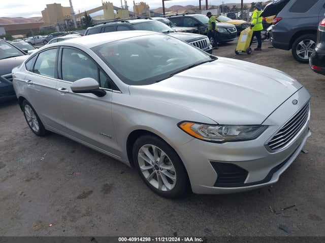 2019 3FA6P0LU4KR206340 главное изображение