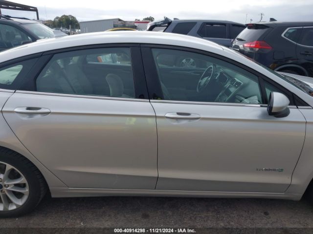 Ford Fusion Hybrid Se 2019 3FA6P0LU4KR206340 Image 14