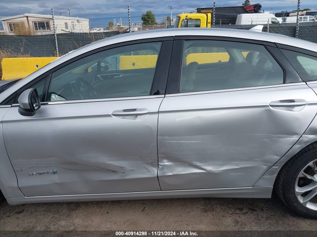 Ford Fusion Hybrid Se 2019 3FA6P0LU4KR206340 Image 15