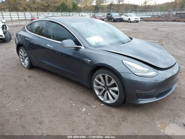 2018 TESLA MODEL 3 5YJ3E1EB2JF087272 Photo 0