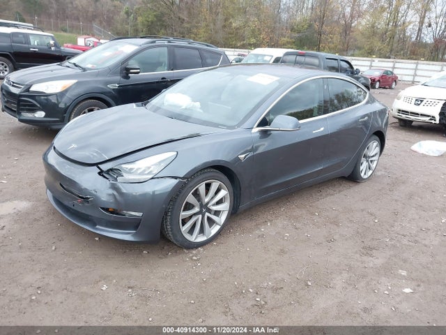 2018 TESLA MODEL 3 5YJ3E1EB2JF087272 Photo 1