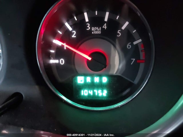 Chrysler 200 Touring 2014 1C3CCBBB1EN185835 Image 16