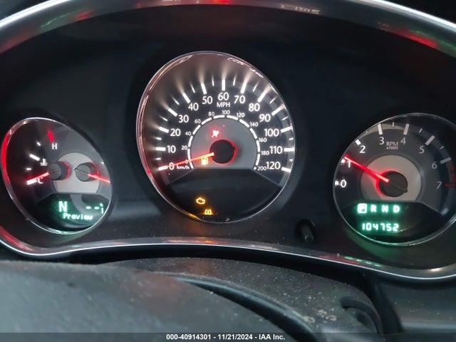Chrysler 200 Touring 2014 1C3CCBBB1EN185835 Image 7