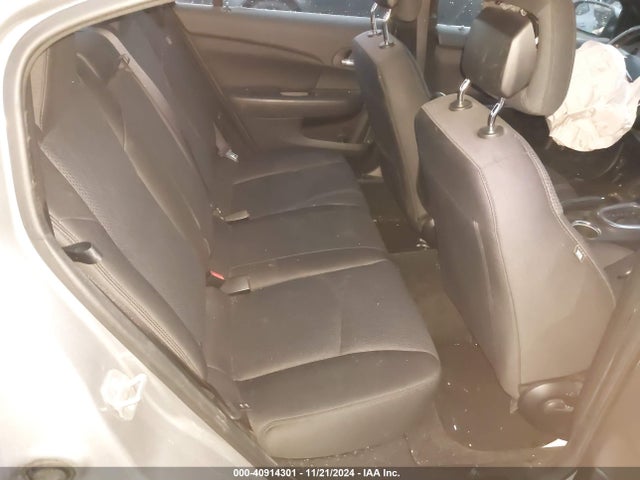 Chrysler 200 Touring 2014 1C3CCBBB1EN185835 Image 8