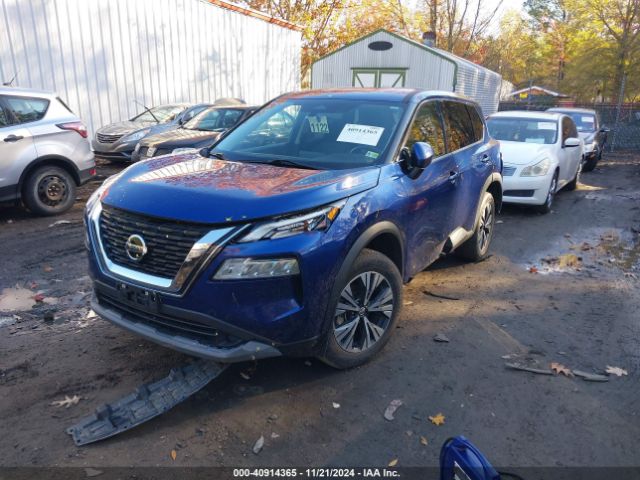 5N1AT3BA6MC772246 Nissan Rogue Sv Fwd