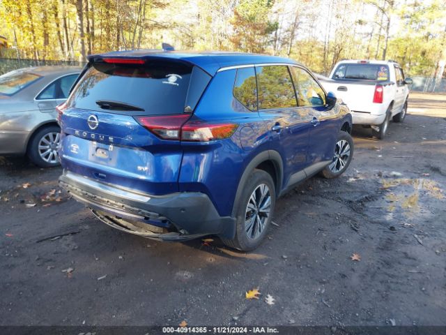 5N1AT3BA6MC772246 Nissan Rogue Sv Fwd