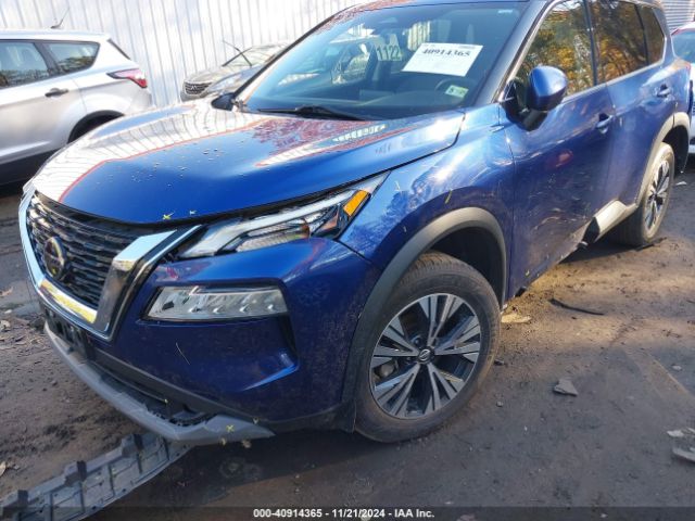 5N1AT3BA6MC772246 Nissan Rogue Sv Fwd
