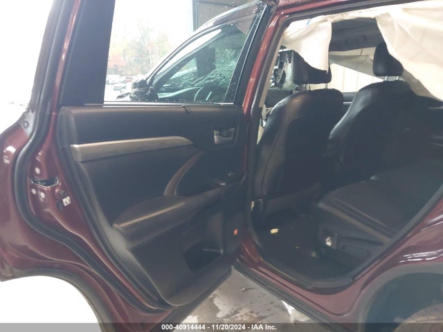 Toyota Highlander Limited/ltd Platinum 2017 5TDDZRFH3HS393736 Image 8
