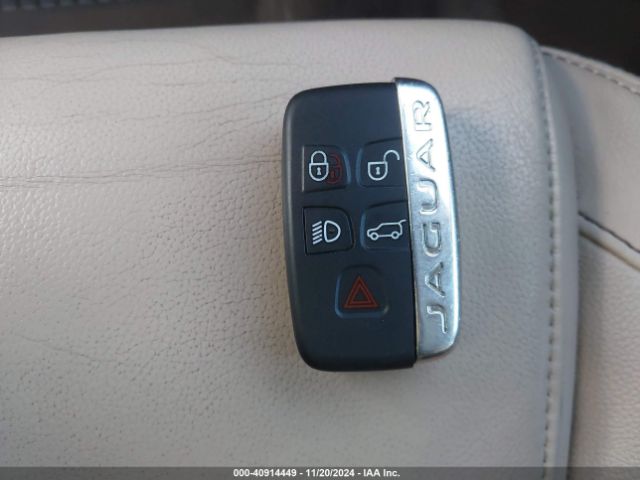 SADCK2BV8HA098779 Jaguar F-pace 35t Prestige