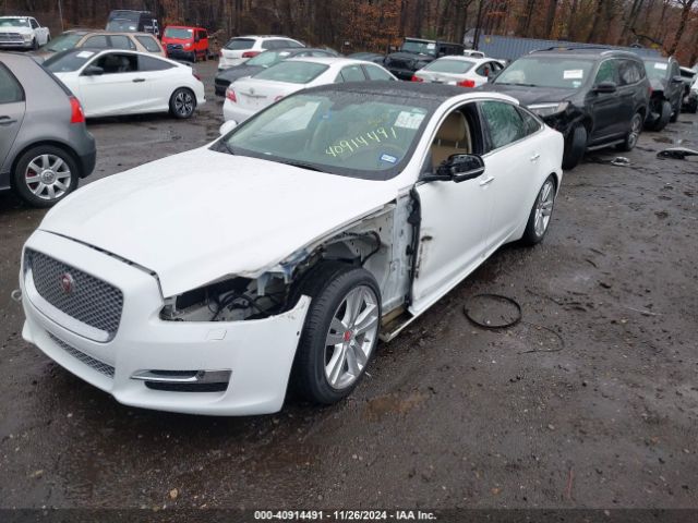 2017 JAGUAR XJ SAJWA2G73H8W04310 Photo 1