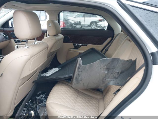 2017 JAGUAR XJ SAJWA2G73H8W04310 Photo 7