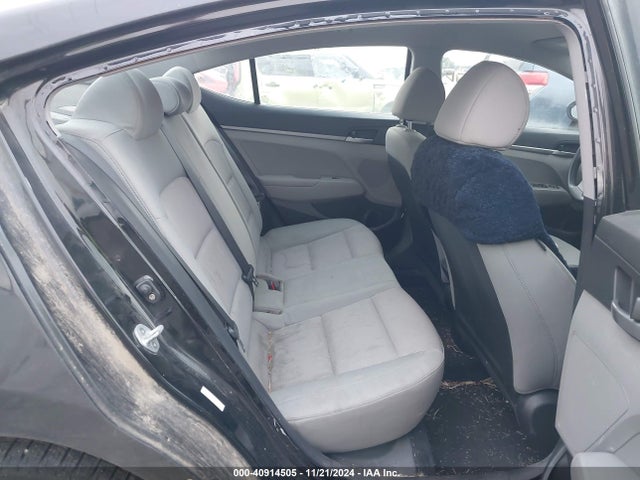 Hyundai Elantra 2017 KMHD74LF5HU084689 Image 24
