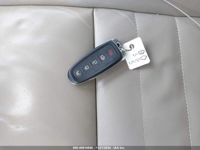 Ford Escape Titanium 2015 1FMCU0J90FUA59349 Image 11