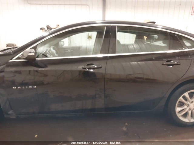 1G1ZE5ST0GF304944 Chevrolet MALIBU 1LT