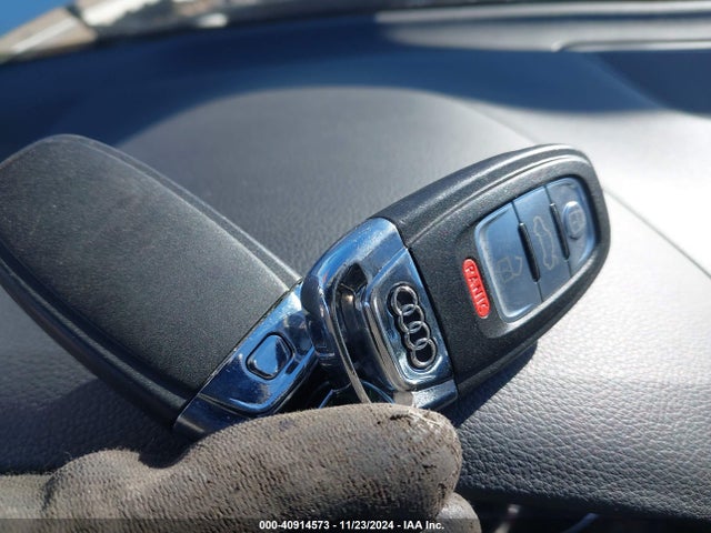 Audi Q5 2.0t Premium 2016 WA1L2AFP8GA098114 Image 11