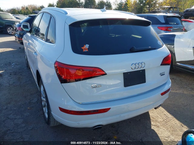 Audi Q5 2.0t Premium 2016 WA1L2AFP8GA098114 Image 16