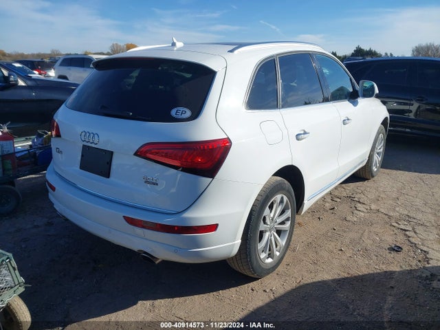 Audi Q5 2.0t Premium 2016 WA1L2AFP8GA098114 Image 4