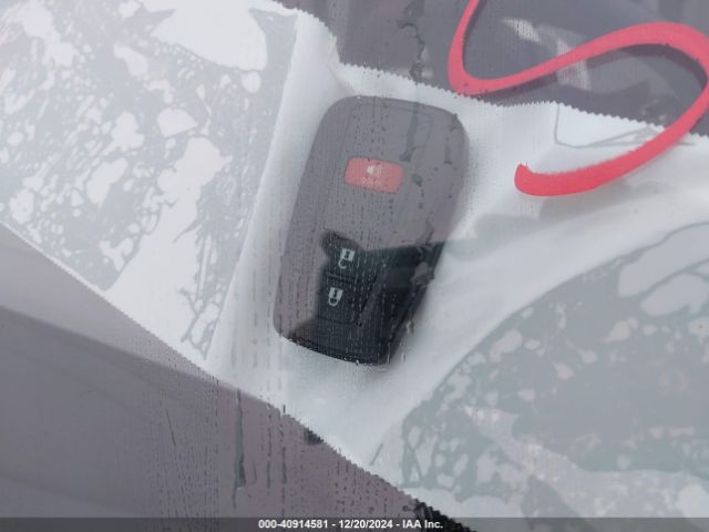 JTDKARFU7H3033477 Toyota Prius Three Touring