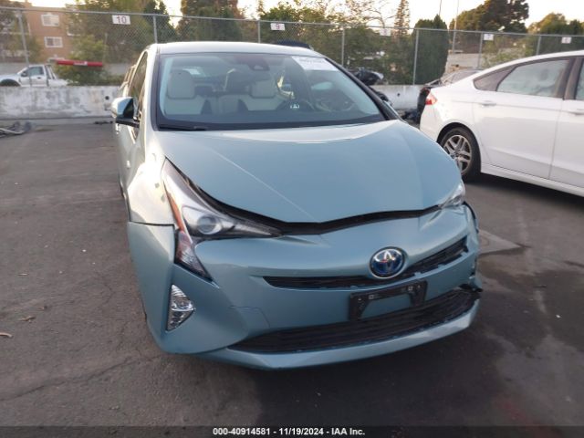 JTDKARFU7H3033477 Toyota Prius Three Touring