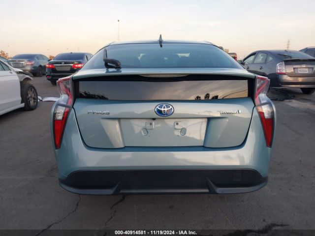 JTDKARFU7H3033477 Toyota Prius Three Touring