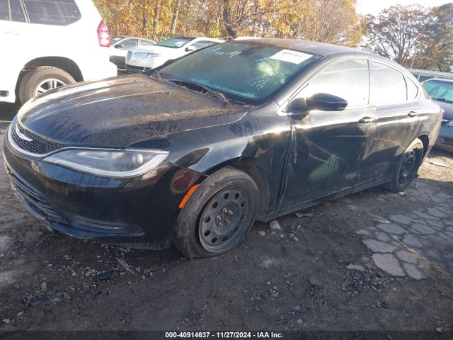 1C3CCCFB9FN643428 Chrysler 200 LX