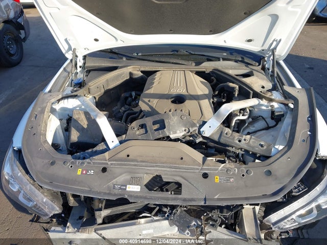 KMTG64LA8LU060325 Genesis G70 2.0t Rwd