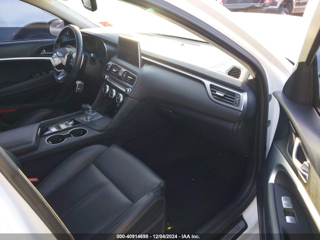 KMTG64LA8LU060325 Genesis G70 2.0t Rwd