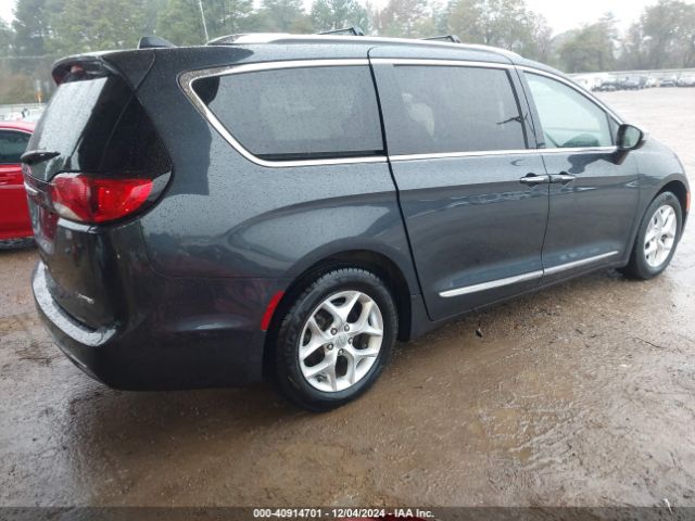 2C4RC1GG9LR181293 Chrysler Pacifica Limited