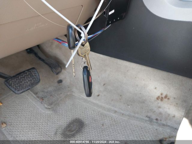 2011 TOYOTA SEQUOIA 5TDDY5G10BS052928 Photo 10