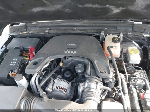 1C4HJXDG3LW102880 Jeep Wrangler Unlimited Sport Altitude 4x4