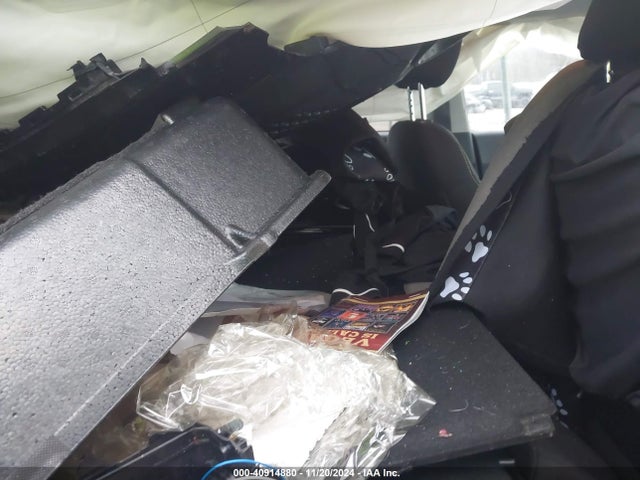 KIA SOUL + 2015 KNDJP3A52F7782085 Image 8
