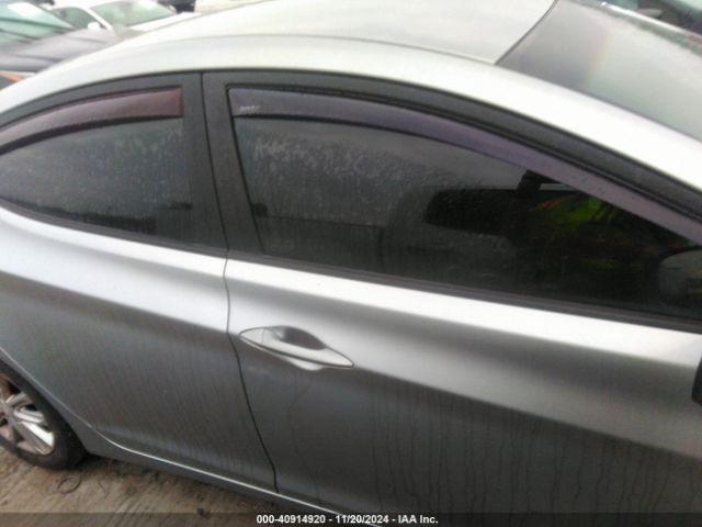 5NPDH4AE5FH573130 Hyundai ELANTRA SE