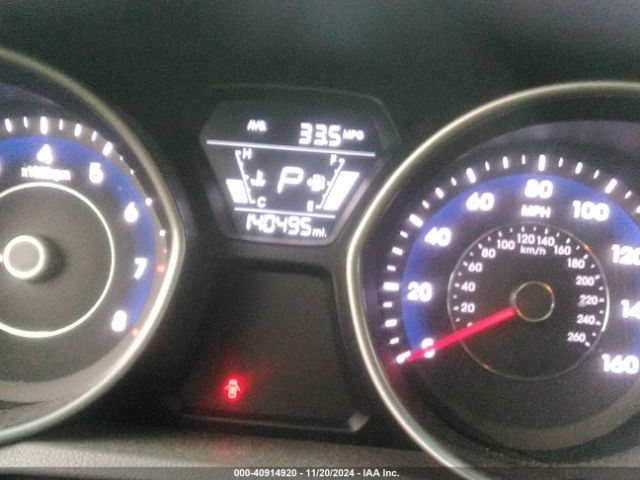 5NPDH4AE5FH573130 Hyundai ELANTRA SE