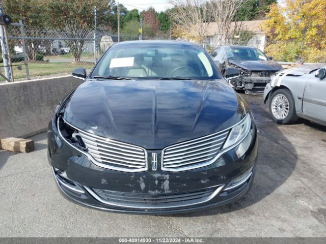 3LN6L2J92ER821100 Lincoln MKZ