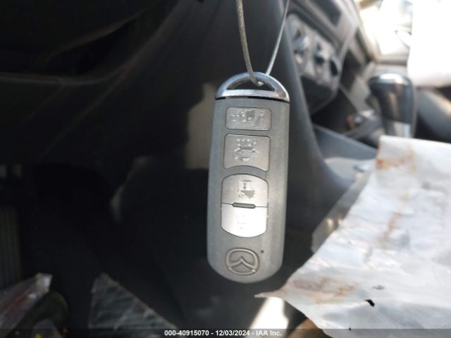 JM1BM1T71F1234615 Mazda Mazda3 I Sv