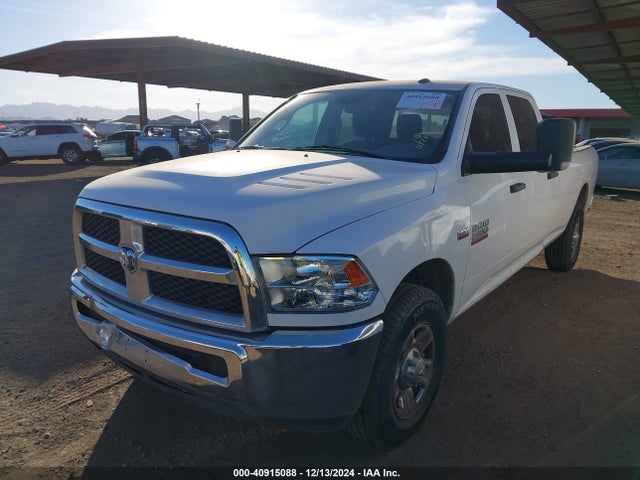 RAM 2500 Tradesman  4x2 8' Box 2018 3C6UR4HJ5JG211162 Image 2