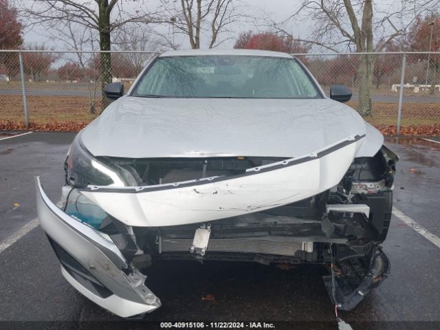 1N4BL4DW0RN425939 Nissan Altima Sv Intelligent Awd
