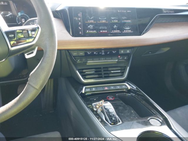 WAUDJBFW5P7002217 Audi E-tron Gt Prestige Quattro