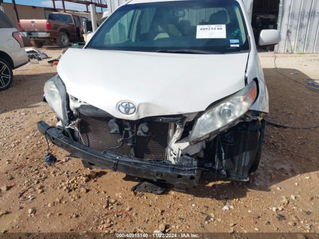 5TDYK3DC7FS680133 Toyota Sienna Xle/limited