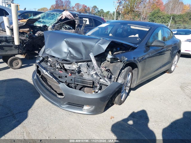 2013 TESLA MODEL S 5YJSA1DP7DFP11737 Photo 1