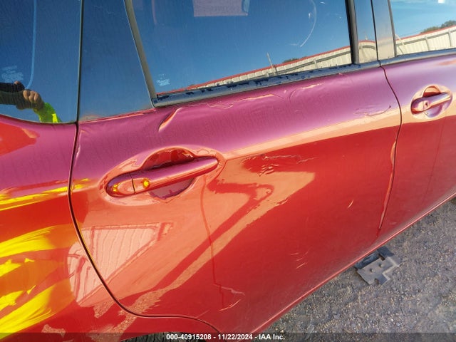 3N1CE2CP8EL352145 Nissan Versa Note Sv
