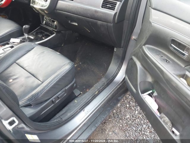 2020 MITSUBISHI OUTLANDER JA4AD3A37LJ001688 Photo 4