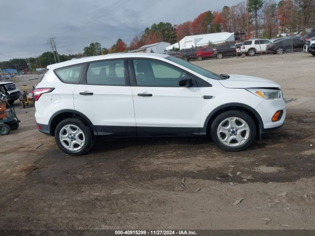 1FMCU0F70HUE02381 Ford ESCAPE S