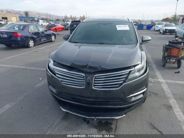 5LMCJ2C98JUL20668 Lincoln MKC SELECT
