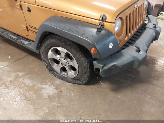 1C4BJWDG1EL250594 Jeep Wrangler Unlimited Sport